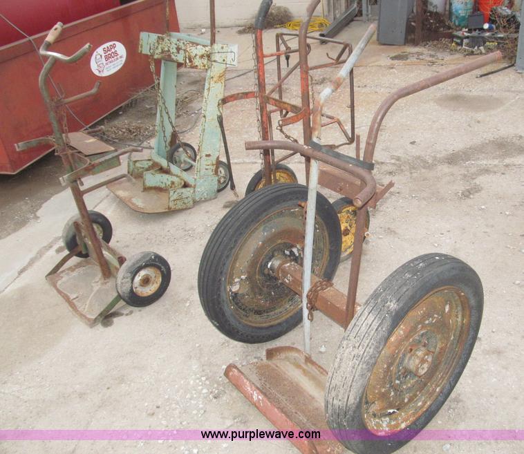 image for item K9680 (4) torch carts