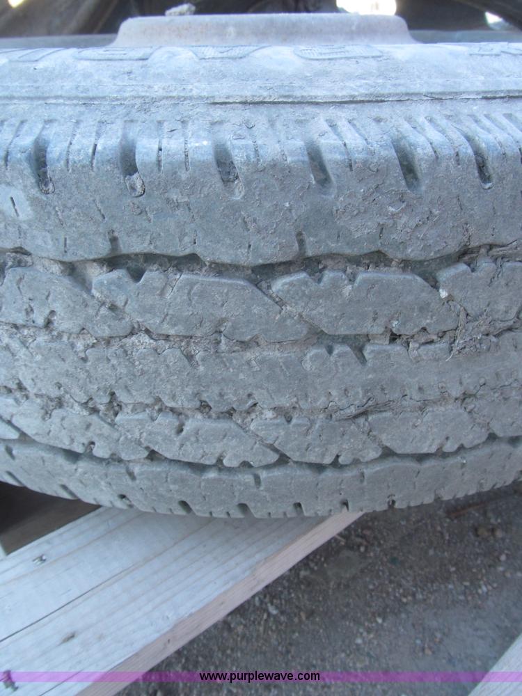 image for item K9685 (7) LT215/85R16 tires