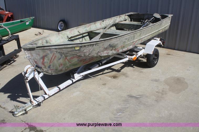 image for item P9981 John boat