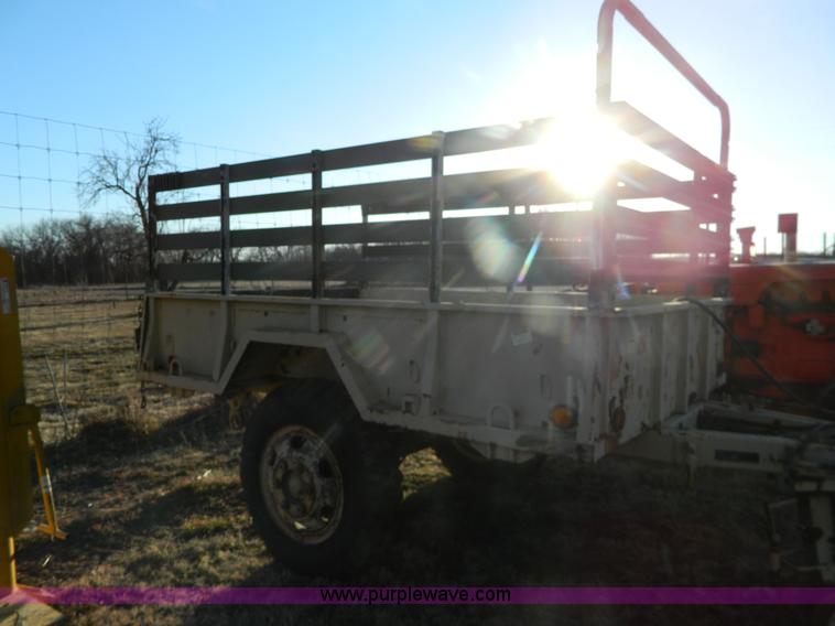 image for item S9247 U.S. military pintle hitch trailer
