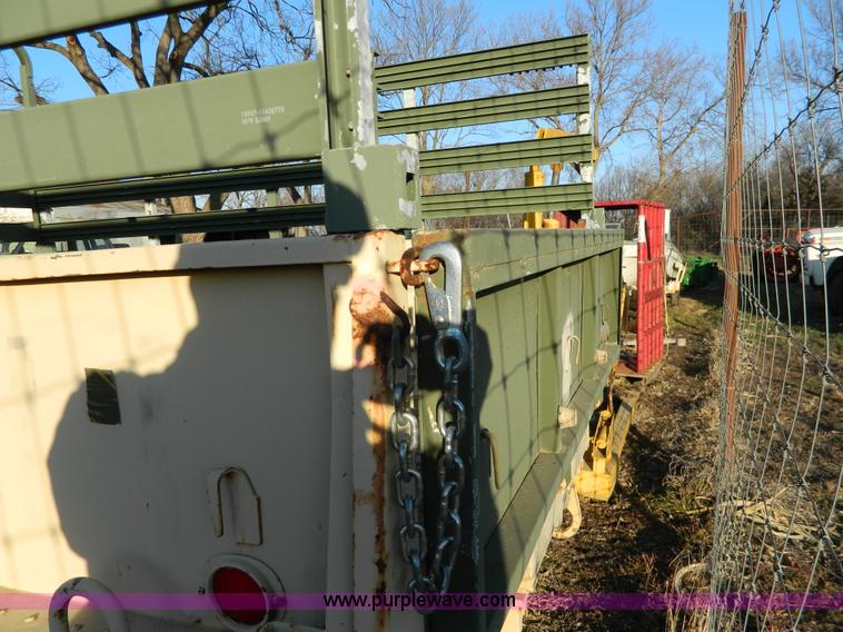 image for item S9247 U.S. military pintle hitch trailer