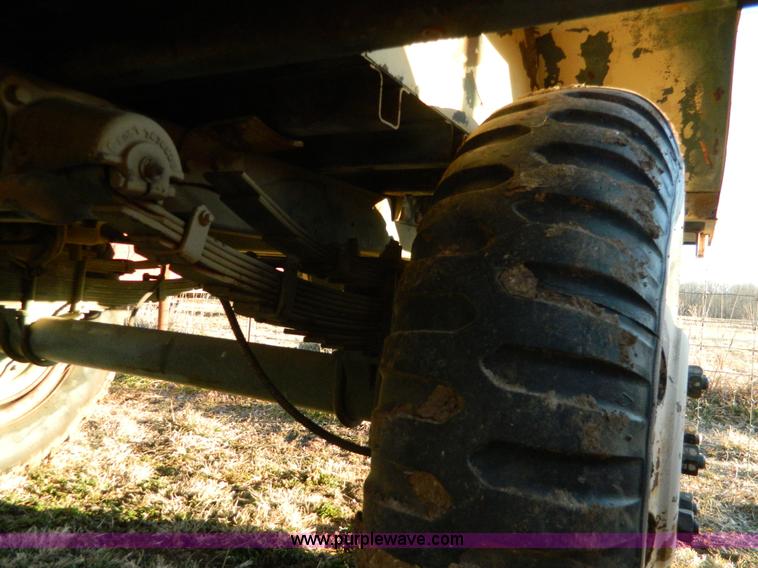 image for item S9247 U.S. military pintle hitch trailer