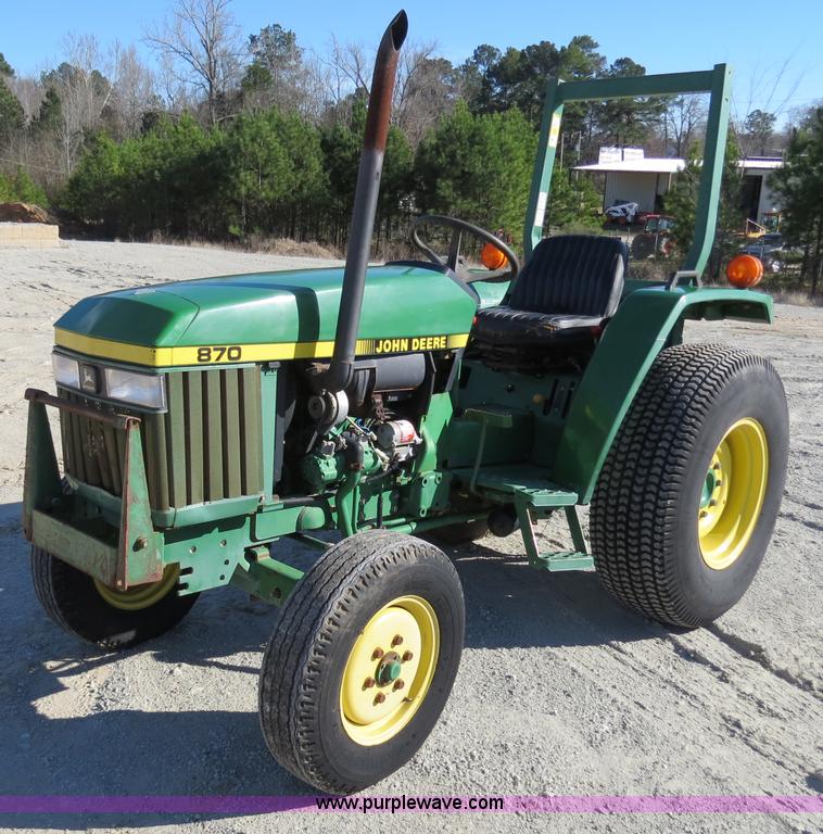 image for item S9532 1998 John Deere 870 tractor