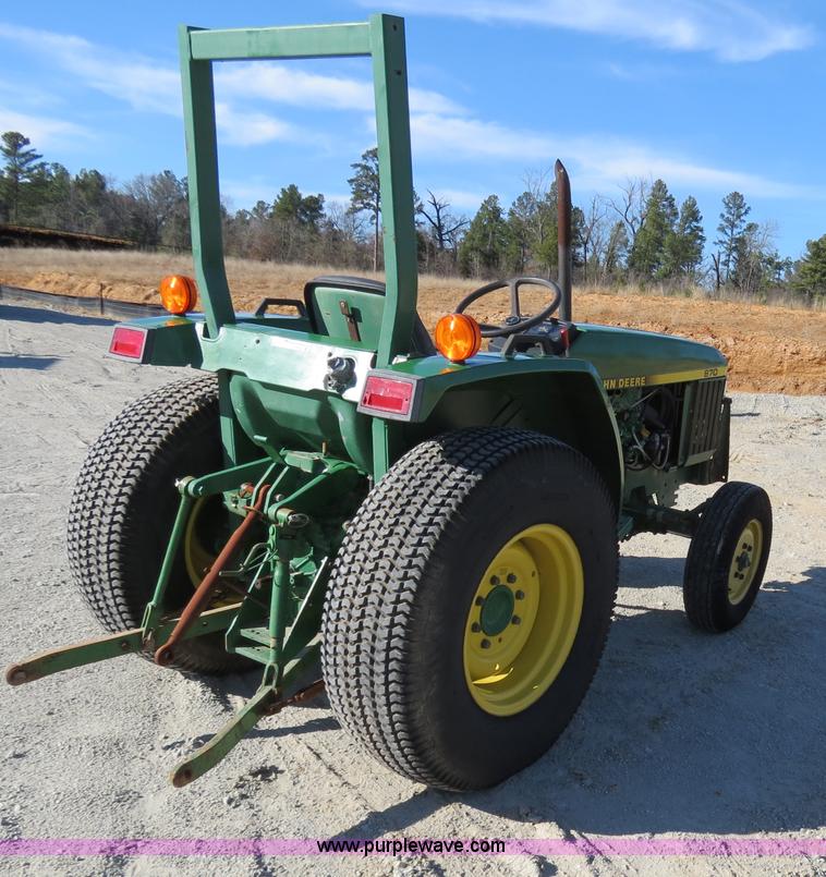 image for item S9532 1998 John Deere 870 tractor