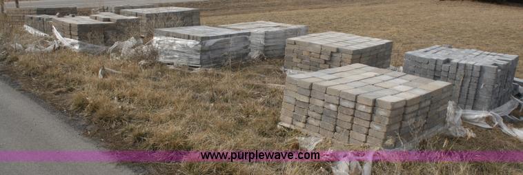 image for item S9989 (31) pallets of stone pavers