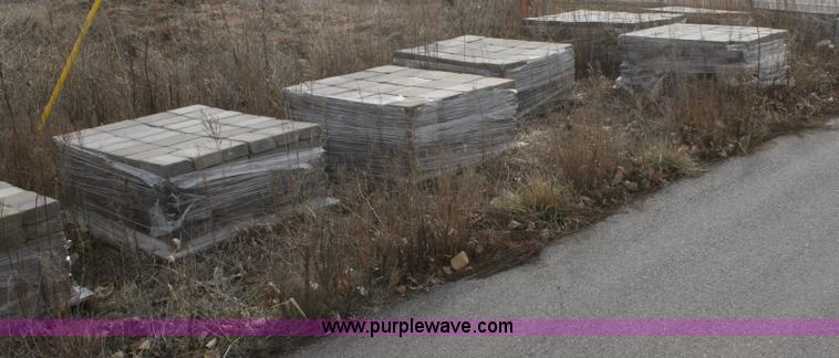 image for item S9989 (31) pallets of stone pavers