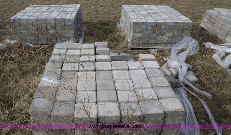 image for item S9989 (31) pallets of stone pavers