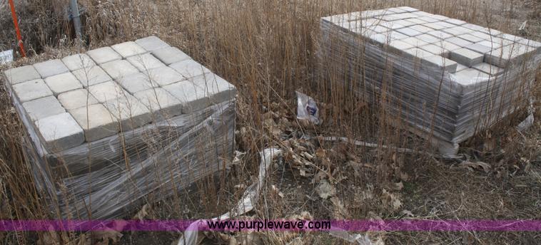image for item S9989 (31) pallets of stone pavers
