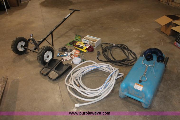 image for item V9024 Assorted camping accessories