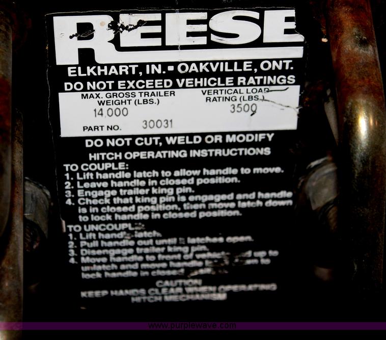 image for item V9026 Reese fifth wheel hitch
