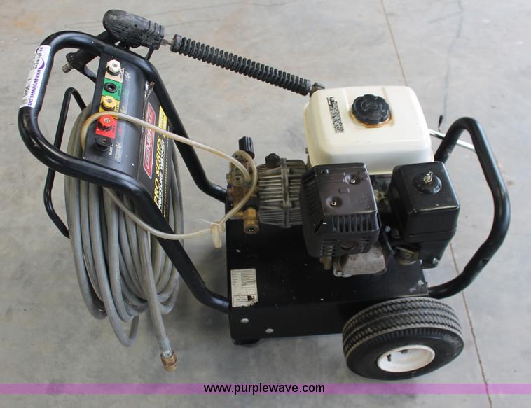 image for item V9046 Generac Pro series pressure washer