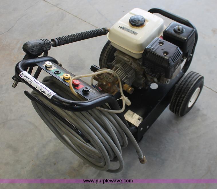 image for item V9046 Generac Pro series pressure washer