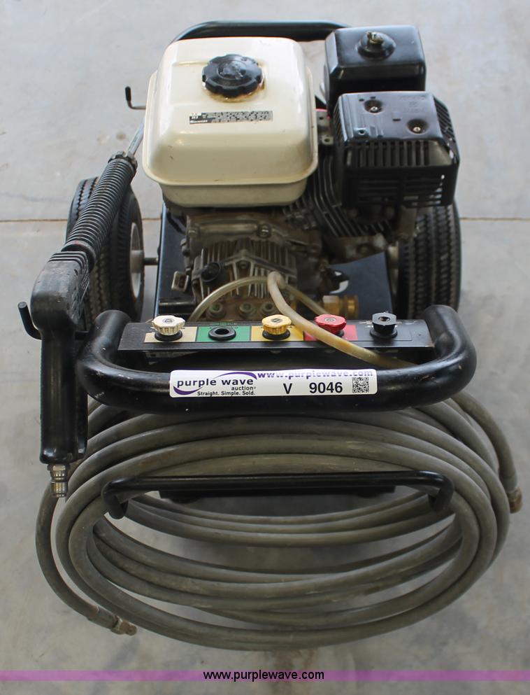 image for item V9046 Generac Pro series pressure washer