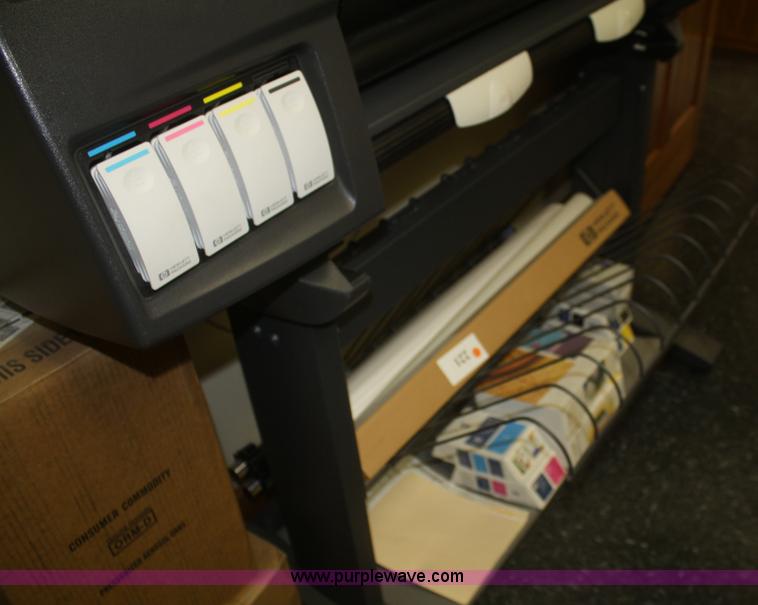 image for item V9510 HP Designjet 1050C plotter
