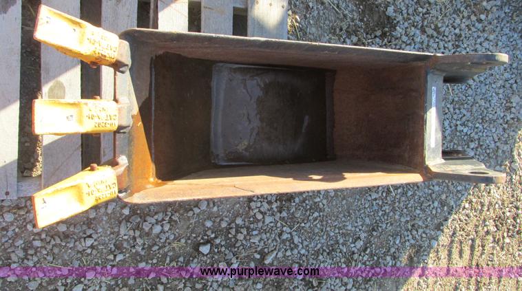 image for item X9849 12"W bucket for Caterpillar 416 excavator