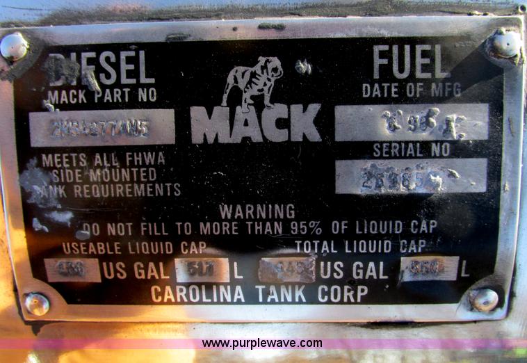 image for item X9855 Mack 145 gallon aluminum fuel tank