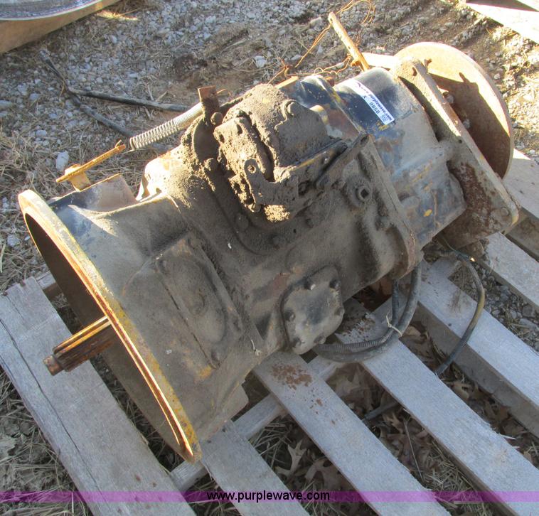 image for item X9858 Transmission out of sprayer