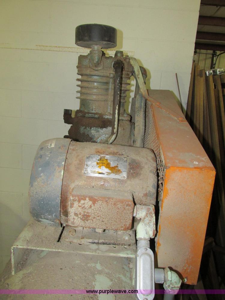 image for item X9863 Three phase dual tank air compressor