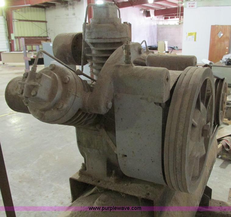 image for item X9864 Ingersoll Rand 15T three phase air compressor and tank