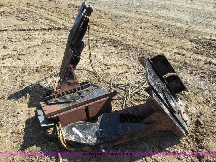image for item X9877 Dirt blades removed from Vermeer 555 trencher