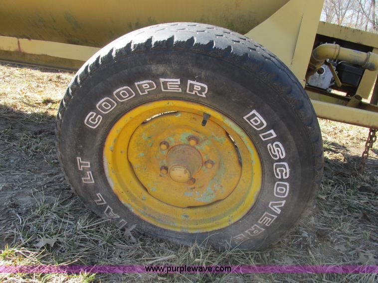 image for item X9878 12'L x 46.5" diameter fuel tank wagon