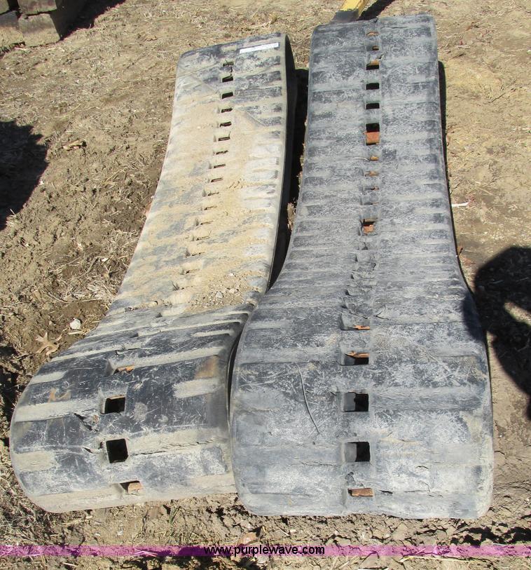 image for item X9879 Pair of Bobcat T320 rubber tracks