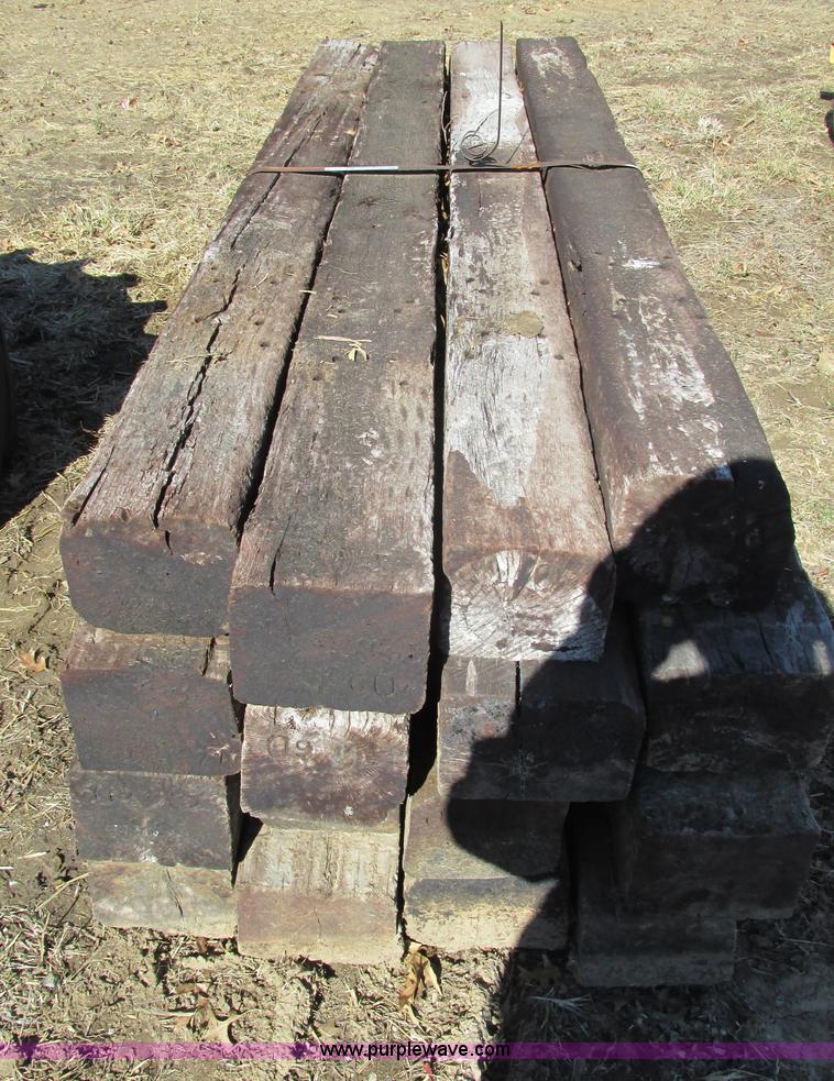 image for item X9881 (16) railroad ties