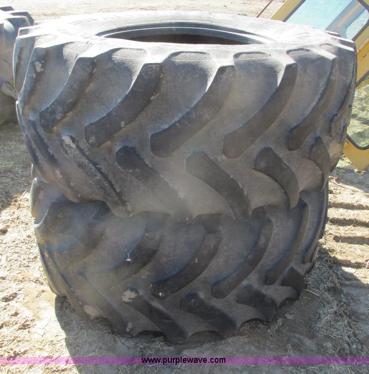 image for item X9884 Pair of used Firestone 600-65R28 Radial all traction DT tires
