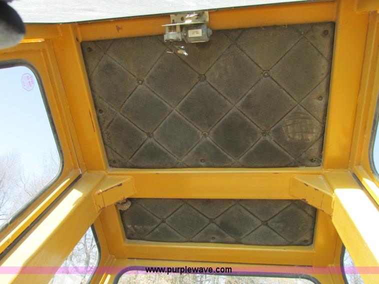 image for item X9885 Cab removed from Caterpillar 963A loader