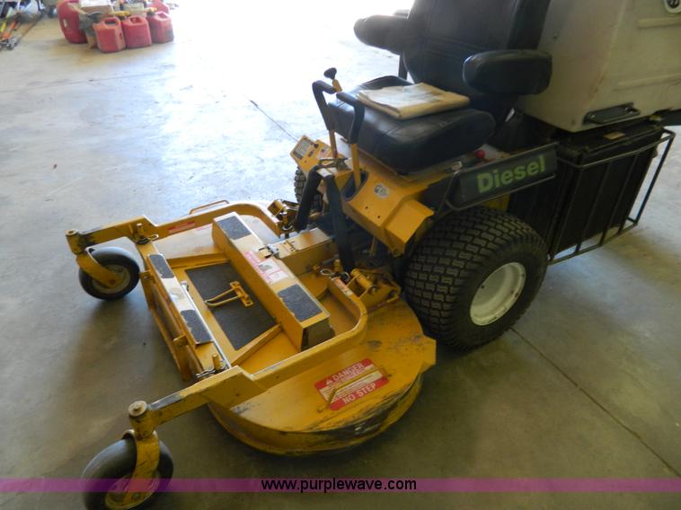 image for item Y9039 Walker ZTR lawn mower