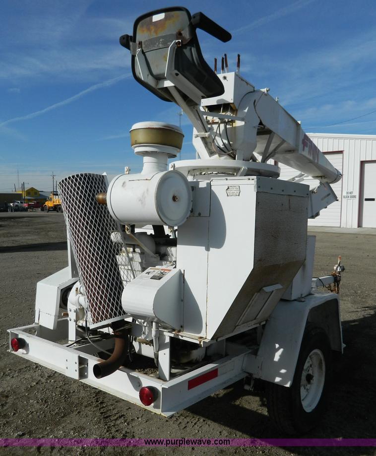 image for item Y9054 Finn MSD-24 straw/mulch spreader