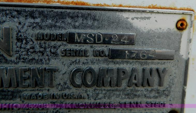 image for item Y9054 Finn MSD-24 straw/mulch spreader