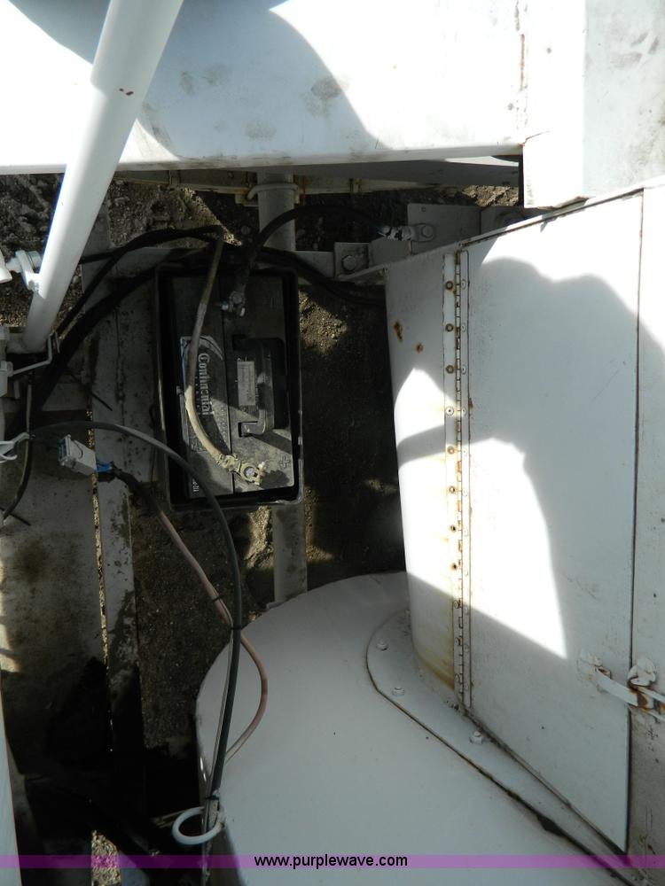 image for item Y9054 Finn MSD-24 straw/mulch spreader