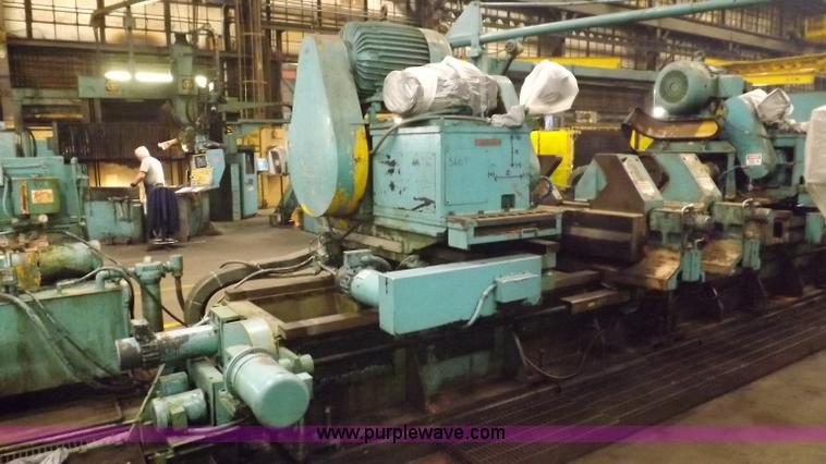 image for item Y9476 1982 H&H Industries face and center machine