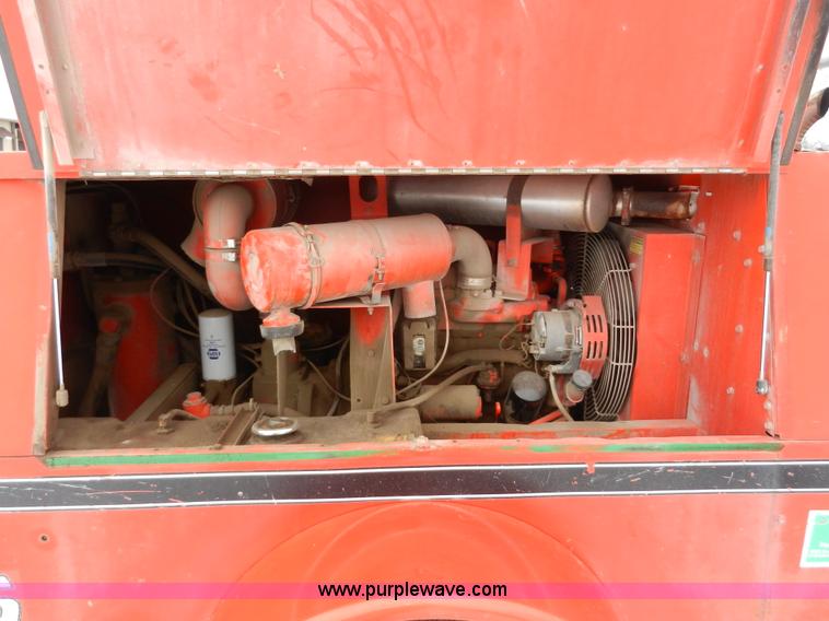 image for item A3920 1996 Leroi Q175 JD-E air compressor