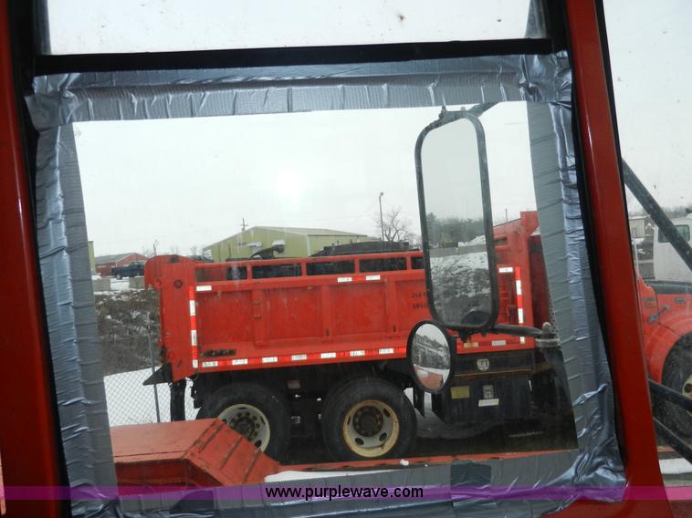 image for item A3923 1993 Ford 8000 street flusher truck