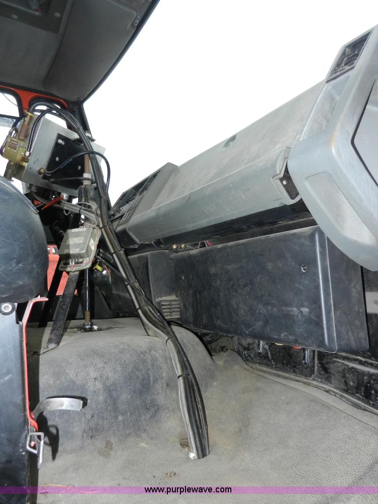 image for item A3923 1993 Ford 8000 street flusher truck