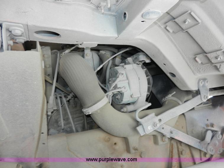 image for item A3923 1993 Ford 8000 street flusher truck