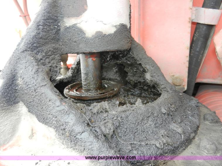 image for item A3923 1993 Ford 8000 street flusher truck