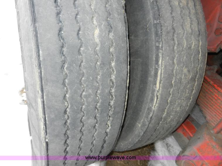 image for item A3923 1993 Ford 8000 street flusher truck