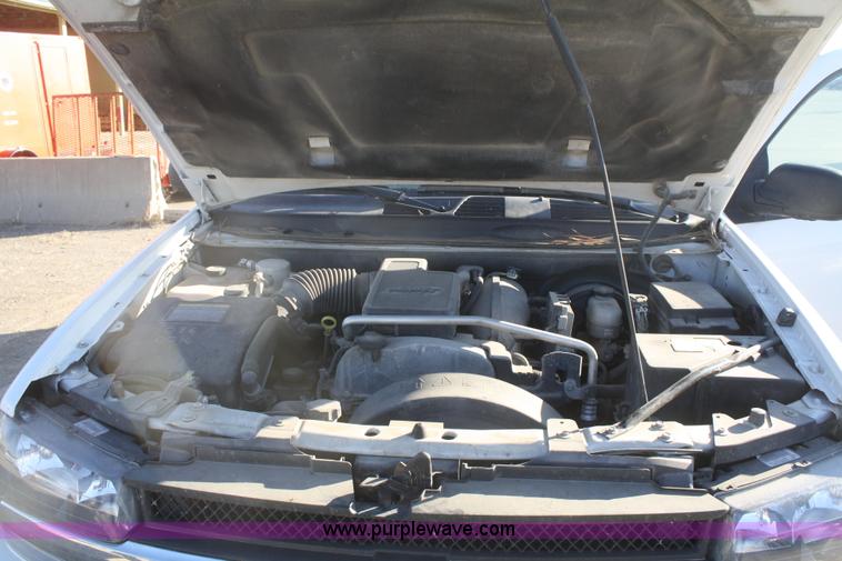 image for item A3974 2006 Chevrolet Trailblazer LS SUV