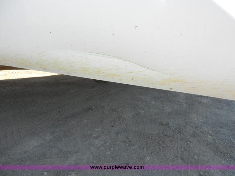 image for item A3978 2002 Chevrolet Suburban 1500 SUV