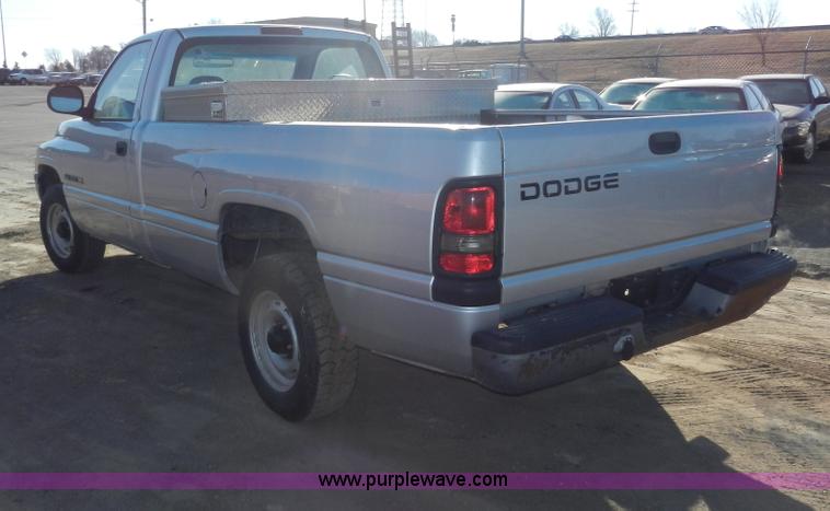image for item A3979 2001 Dodge Ram 1500 pickup truck