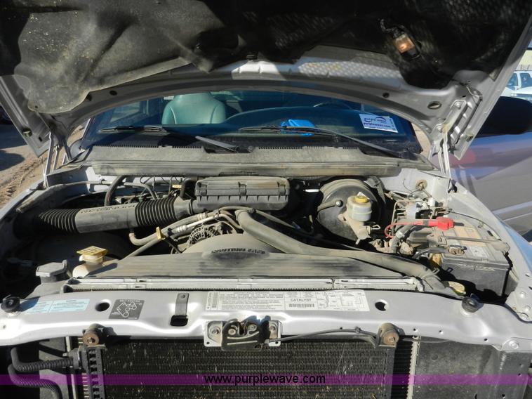 image for item A3979 2001 Dodge Ram 1500 pickup truck