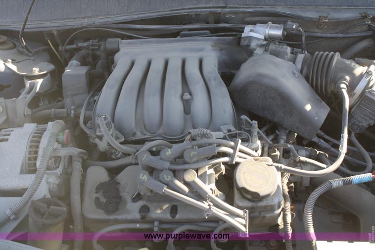 image for item A3980 2002 Ford Taurus SE