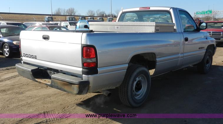 image for item A3982 2001 Dodge Ram 1500 pickup truck