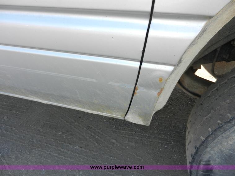 image for item A3982 2001 Dodge Ram 1500 pickup truck