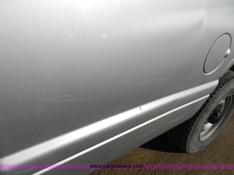 image for item A3982 2001 Dodge Ram 1500 pickup truck