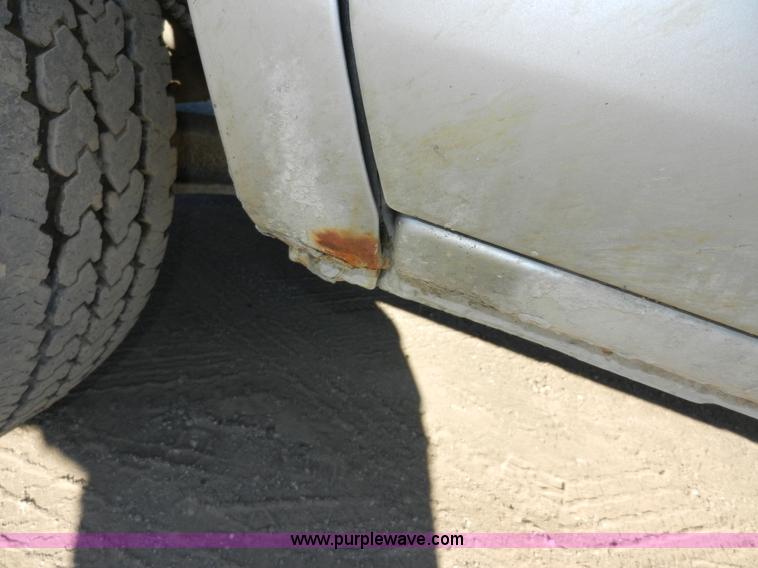 image for item A3982 2001 Dodge Ram 1500 pickup truck