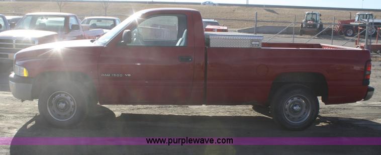 image for item A3983 1999 Dodge Ram 1500 pickup truck